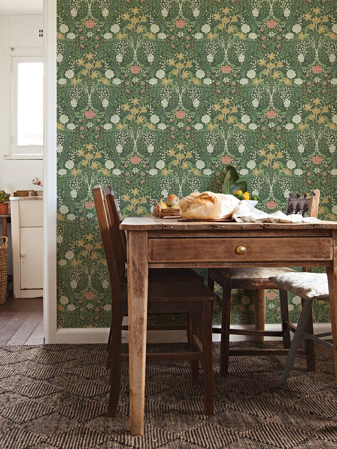 York Froso Garden Damask wallpaper pattern detail