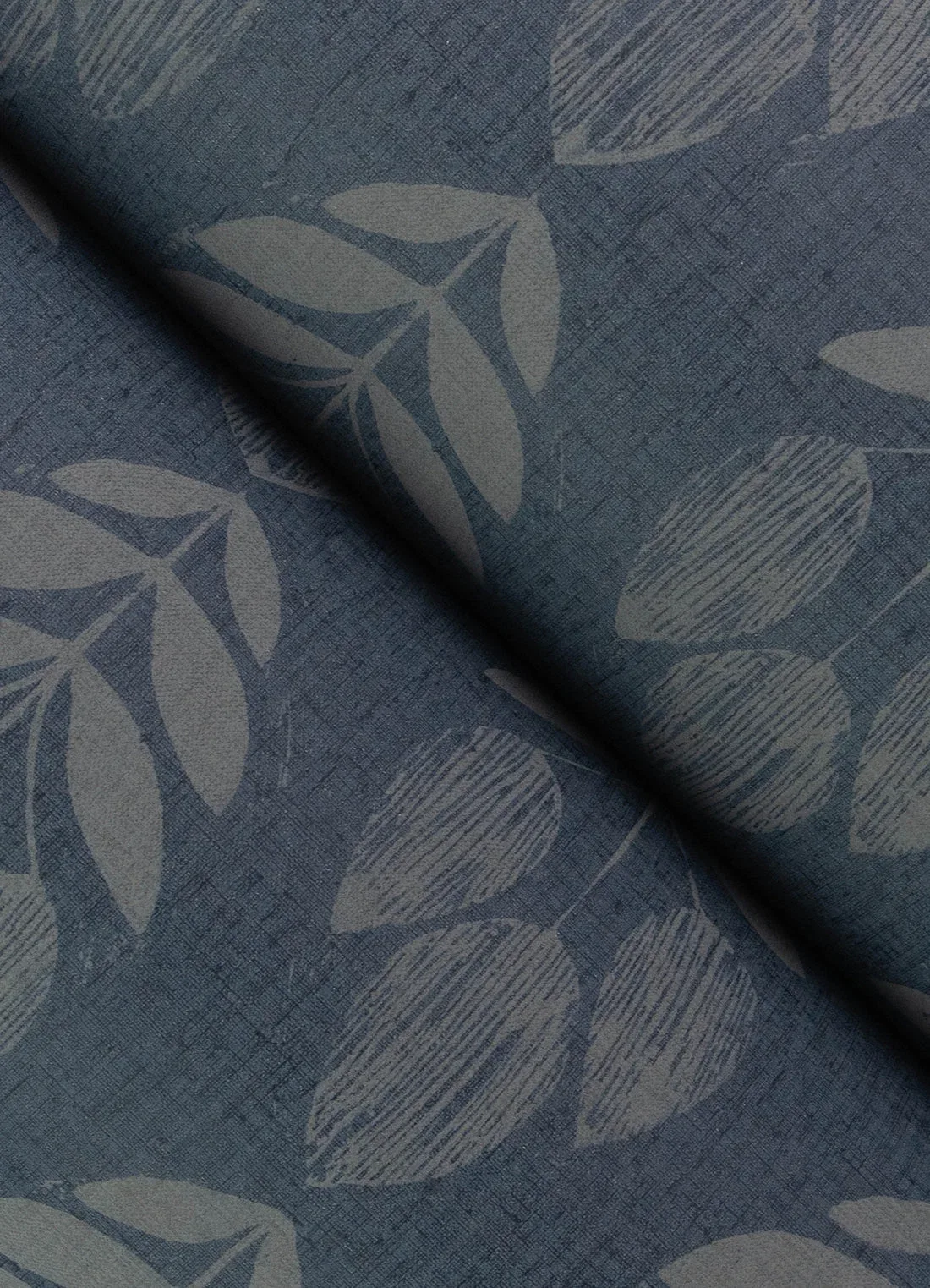 York Chesapeake Garland Block Tulip wallpaper pattern detail